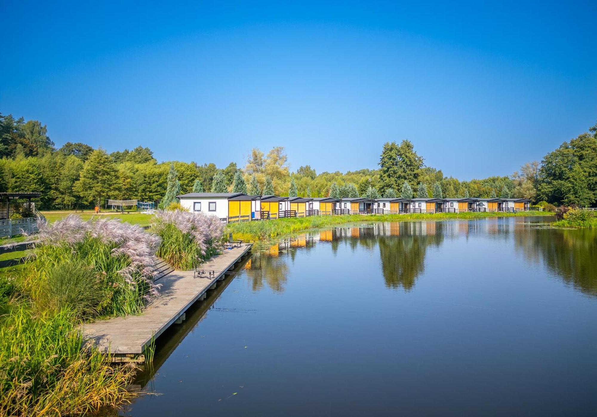 Domki Drewniane Na Splawiu Nad Morzem Дарлово Экстерьер фото