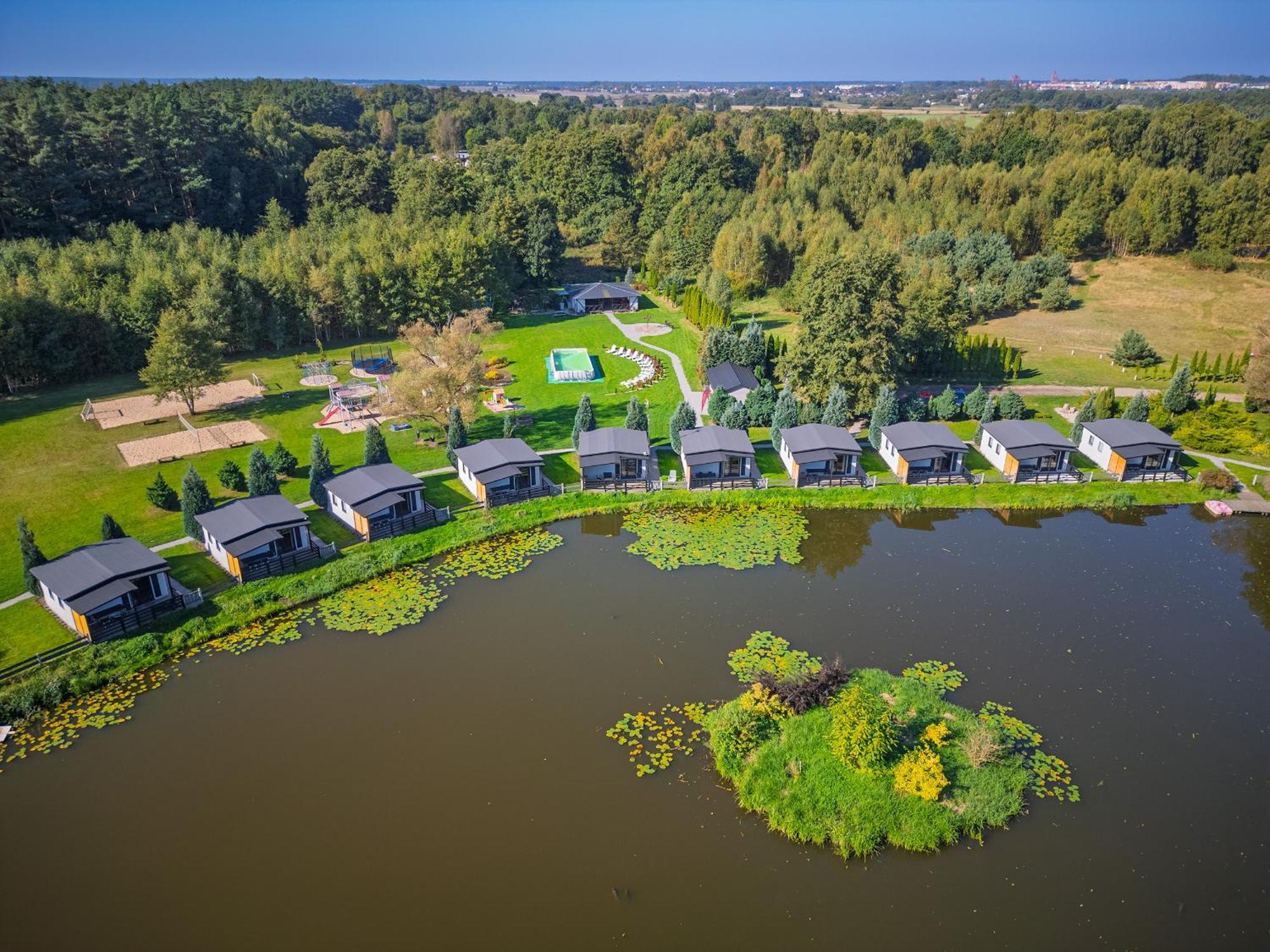Domki Drewniane Na Splawiu Nad Morzem Дарлово Экстерьер фото